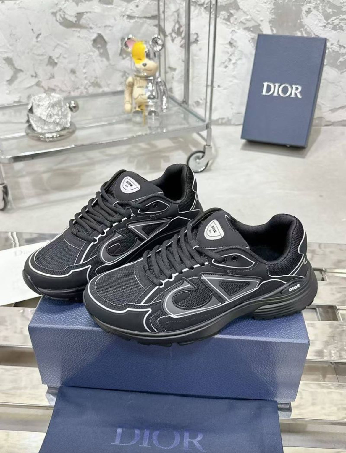 Dior B30