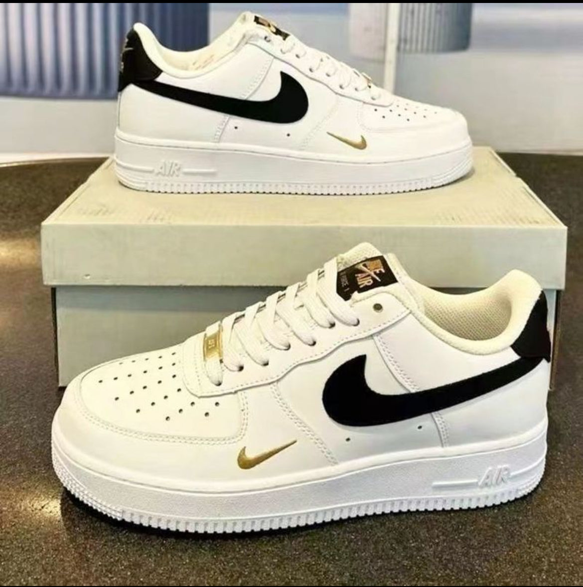 Nike Air Force 1 “Black & Gold Royalty”